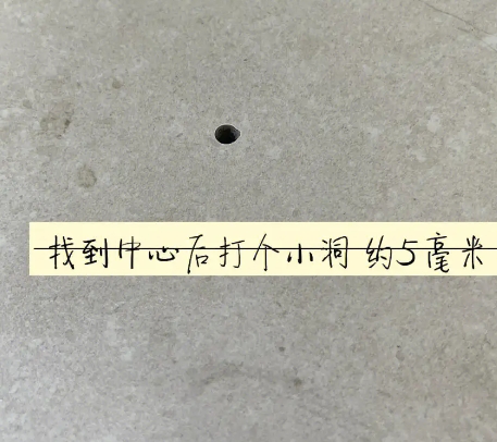 江夏瓷砖空鼓维修公司专业解答在瓷砖铺贴过程中，如果砂料搅拌不均匀，将会带来以下问题